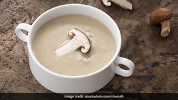 Food For Energy: This Almond Mushroom Soup May Help You Beat Fatigue (Recipe Inside)