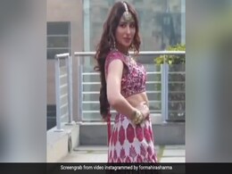 बिग बॉस 13 की माहिरा शर्मा ने दुल्हन बन कराया Photoshoot, यूं शर्माते हुए दिया पोज- देखें Video बिग बॉस 13 की माहिरा शर्मा ने दुल्हन बन कराया Photoshoot, यूं शर्माते हुए दिया पोज- देखें Video