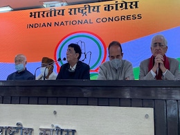 अर्णब चैटगेट पर सरकार के खिलाफ कांग्रेस हमलावर, कहा - यह राजद्रोह, इसके दोषियों को सजा मिले अर्णब चैटगेट पर सरकार के खिलाफ कांग्रेस हमलावर, कहा - यह राजद्रोह, इसके दोषियों को सजा मिले