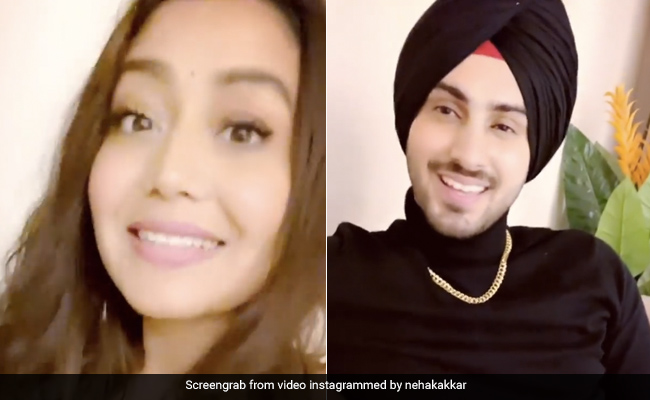 नेहा कक्कड़ के लिए रोहनप्रीत ने गाया गैरी संधू का 'दो गल्लां' सॉन्ग, सिंगर ने यूं जताया प्यार- Viral हुआ Video