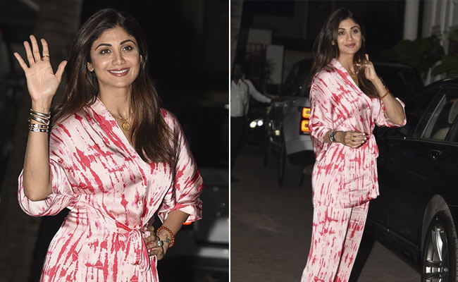 All Set For 2021, Shilpa Shetty Starts The Year With This Popular Style Trend