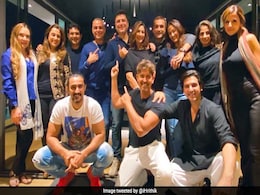 Hrithik Roshan, Sussanne Khan, Sonali Bendre And Others Celebrate Goldie Behl's Birthday Hrithik Roshan, Sussanne Khan, Sonali Bendre And Others Celebrate Goldie Behl's Birthday