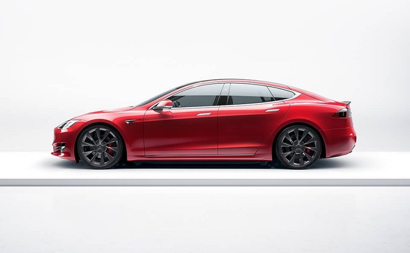 Tesla Cars In China Are Being Stopped On The Highway&nbsp;