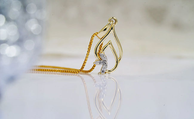 Slay Everyday Style In These Gorgeous Gold Jewellery Picks