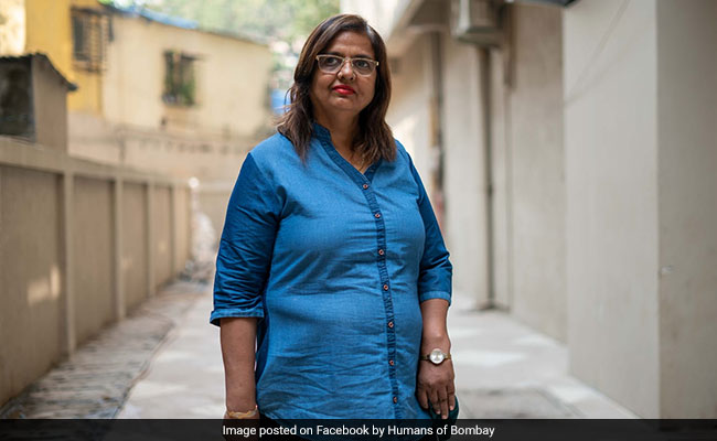 बाढ़ में बह गया सैलून, स्ट्रोक ने कर दिया पैरालाइज्ड, फिर भी नहीं मानी हार