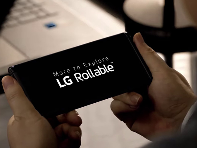 Best of CES 2021: LG's Rollable Smartphone, an Apple Watch Strap That Reads Your Mind and More!