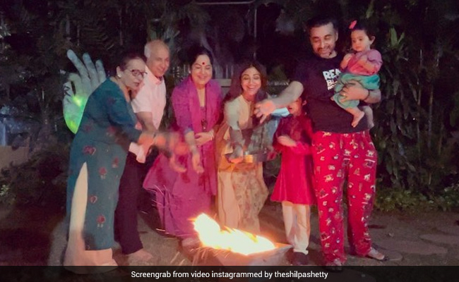 Lohri 2021: Inside Shilpa Shetty And Raj Kundra's Celebrations With Family