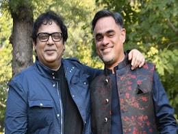 'तोरबाज' फिल्म को लेकर डायरेक्टर गिरीश मलिक बोले- आतंकवाद से जूझ रहे बच्चों का भविष्य संवारा.. 'तोरबाज' फिल्म को लेकर डायरेक्टर गिरीश मलिक बोले- आतंकवाद से जूझ रहे बच्चों का भविष्य संवारा..