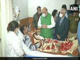 Amit Shah Visits Hospital, Asks About Health Of Cops Injured In Delhi Violence Amit Shah Visits Hospital, Asks About Health Of Cops Injured In Delhi Violence