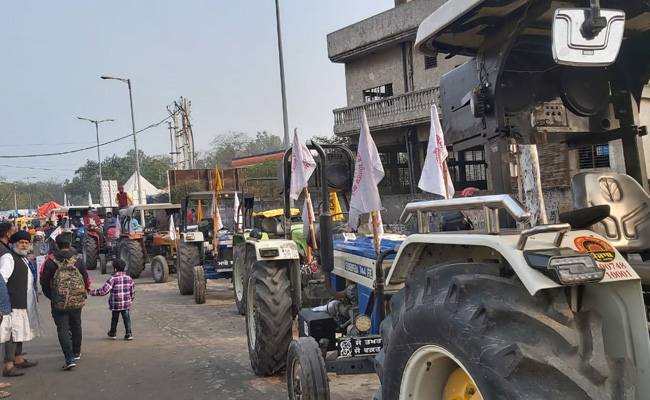 "60 Farmer Deaths Don't Embarrass, Tractor Rally Does": Rahul Gandhi