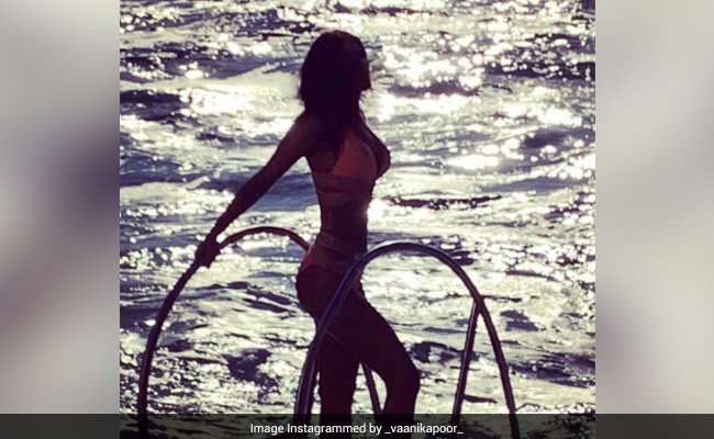 Vaani Kapoor's Latest Post Is All About "Sunsets And Silhouettes"