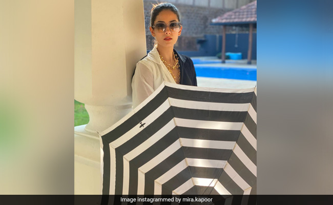 Mira Rajput's Latest Pic From Goa Vacation With Sassy Advice From Moira Rose
