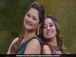 'तपस्या' और 'इच्छा' ने Bigg Boss 14 में किया 'पिंगा' सॉन्ग पर जबरदस्त डांस, बार-बार देखा जा रहा है Video 'तपस्या' और 'इच्छा' ने Bigg Boss 14 में किया 'पिंगा' सॉन्ग पर जबरदस्त डांस, बार-बार देखा जा रहा है Video