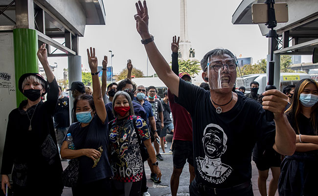Thailand Woman Gets Record 4-Decade Jail Term For Insulting Royal Family