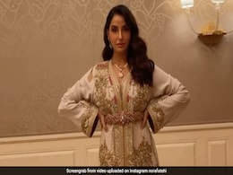 Nora Fatehi ने शाइनिंग ड्रेस में यूं दिखाया नया अंदाज, वायरल हुआ Video Nora Fatehi ने शाइनिंग ड्रेस में यूं दिखाया नया अंदाज, वायरल हुआ Video