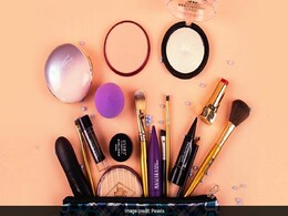 Amazon Great Republic Day Sale 2021: Makeup Essentials At Up To 50% Off Amazon Great Republic Day Sale 2021: Makeup Essentials At Up To 50% Off