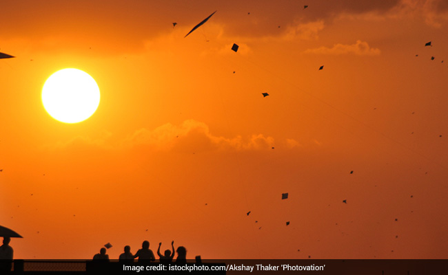 Makar Sankranti 2021: जानें, क्यों ज्यादा शुभ है इस बार की मकर संक्रांति ?  बन रहा 5 ग्रहों का विशेष योग