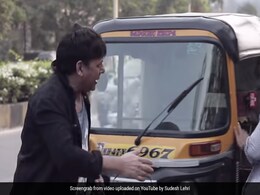 Sudesh Lahri का मैनेजर चलाने लगा ऑटो, कॉमेडियन को देखते ही यूं भागा- देखें मजेदार Video Sudesh Lahri का मैनेजर चलाने लगा ऑटो, कॉमेडियन को देखते ही यूं भागा- देखें मजेदार Video