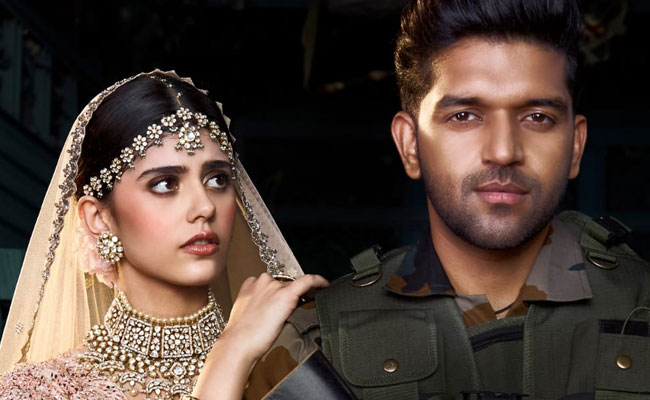 <i>Mehendi Wale Haath</i>: Sanjana Sanghi Stars In Guru Randhawa's New Song