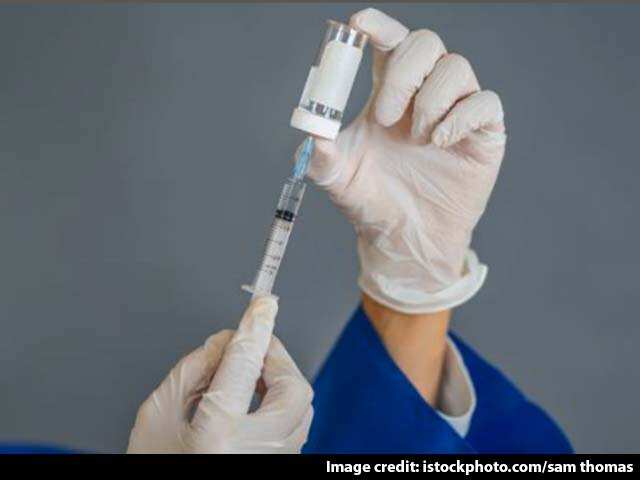 अमेरिका में जल्द लगेंगे एक दिन में 10 लाख टीके : फाउची