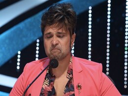 Indian Idol 2020 के सेट पर हुआ कुछ ऐसा, फूट-फूटकर रोने लगे Himesh Reshammiya- देखें Video Indian Idol 2020 के सेट पर हुआ कुछ ऐसा, फूट-फूटकर रोने लगे Himesh Reshammiya- देखें Video