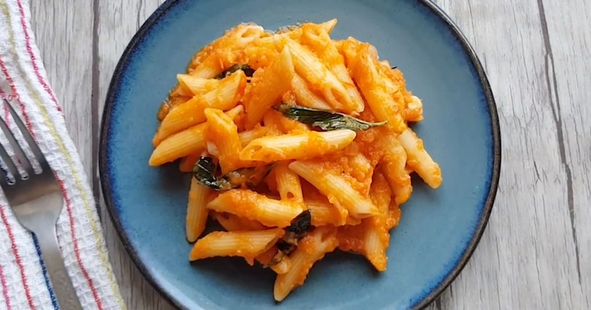 How To Make Red Sauce Pasta At Home; Pasta Recipe Video