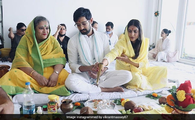 Vikrant Massey And Fiancee Sheetal Thakur Are "Not Yet Married." Here's What Happened