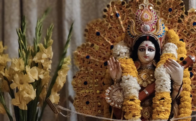 Basant Panchami 2021: On Saraswati Puja Today, Wishes, Quotes To Share