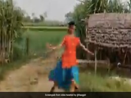 Madhuri Dixit's High Praise For Girl Dancing In Village. Watch Video Madhuri Dixit's High Praise For Girl Dancing In Village. Watch Video