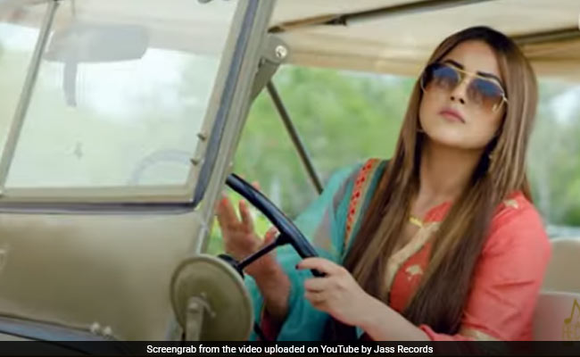 Shehnaaz Gill के पंजाबी सॉन्ग Chad Khehrra का यूट्यूब पर धमाल, वायरल हुआ थ्रोबैक Video