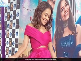 नेहा कक्कड़ का Video हुआ वायरल, 'सईयां जी' गाने पर यूं झूमती आईं नजर नेहा कक्कड़ का Video हुआ वायरल, 'सईयां जी' गाने पर यूं झूमती आईं नजर