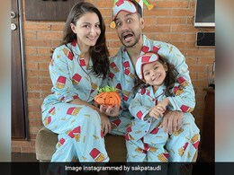 Soha Ali Khan's Parisian Sunday Breakfast Is Making Us Crave Some Yummy Croissants Too