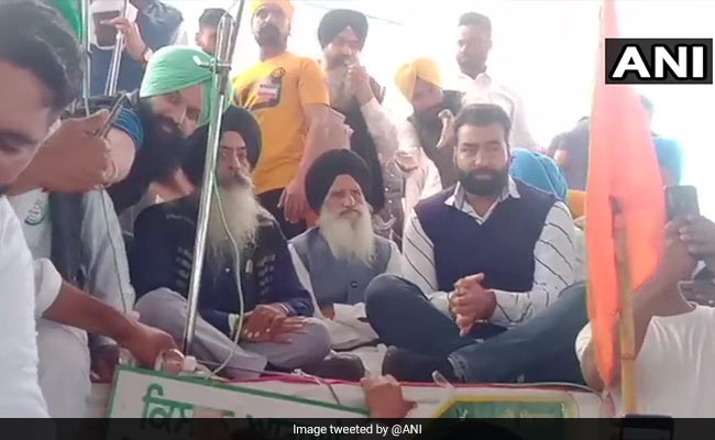 Red Fort Violence Accused Seen At Rally In Amarinder Singh's Village