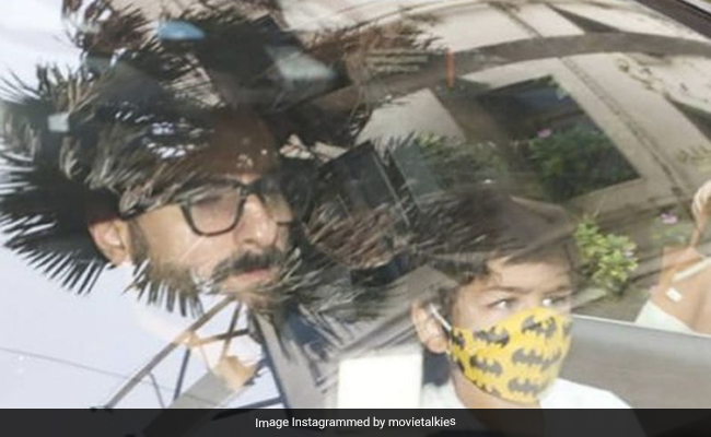 Kareena Kapoor, Saif Ali Khan Bring Baby Son Home. See Pics