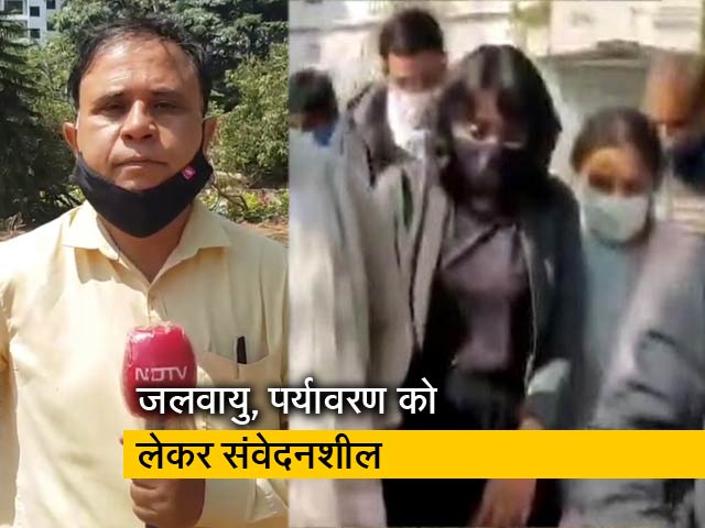 कौन है दिशा रवि, जिसे दिल्ली पुलिस ने बेंगलुरू से गिरफ्तार किया