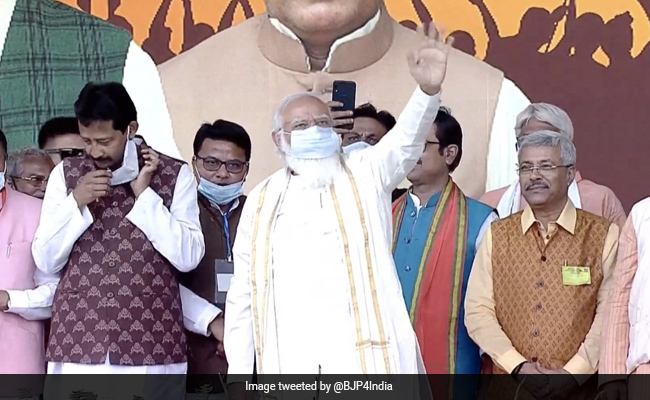 बंगाल में बीजेपी की सरकार बनी तो यहां विकास सभी का होगा, तुष्टिकरण किसी का नहीं : PM मोदी