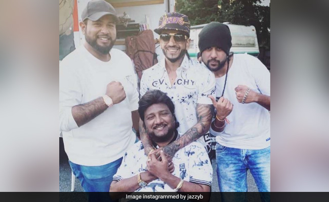 मशहूर पंजाबी सिंगर Sardool Sikander का निधन, सितारों के साथ-साथ CM ने भी जताया दुख