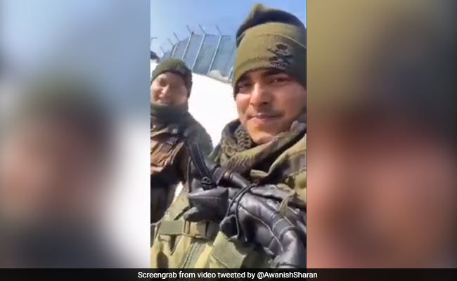 सेना के जवानों ने बनाया Pawri का नया वर्जन, बोले- ‘ये हम हैं, ये हमारी गन है...’ - देखें Viral Video