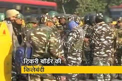 किसानों का चक्का जाम, टिकरी बॉर्डर पर 20 करीब लेयर की सुरक्षा किसानों का चक्का जाम, टिकरी बॉर्डर पर 20 करीब लेयर की सुरक्षा