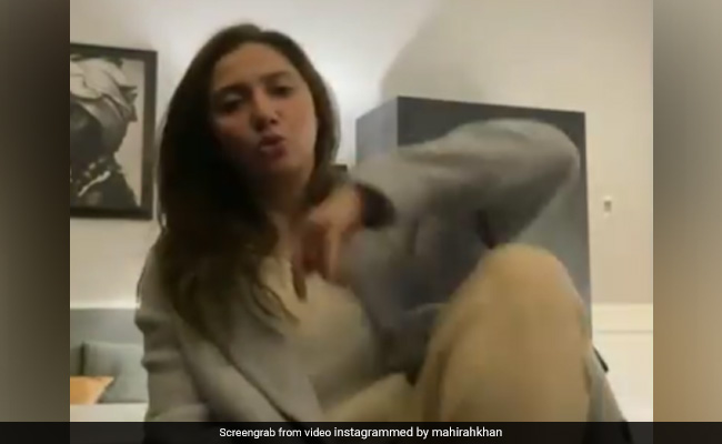 "Pajama Pawrty:" The Two Elements Of Fun In Mahira Khan's Video