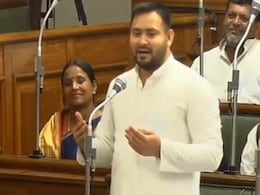 बिहार: विधानसभा में BJP और RJD के विधायकों में भिड़ंत, डिप्टी CM का पद संवैधानिक है या नहीं? बिहार: विधानसभा में BJP और RJD के विधायकों में भिड़ंत, डिप्टी CM का पद संवैधानिक है या नहीं?