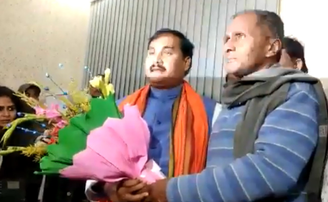 बिहार के खान मंत्री जनक राम की अपने अफसरों के ख़िलाफ़ शिकायत में कितनी सच्‍चाई है?