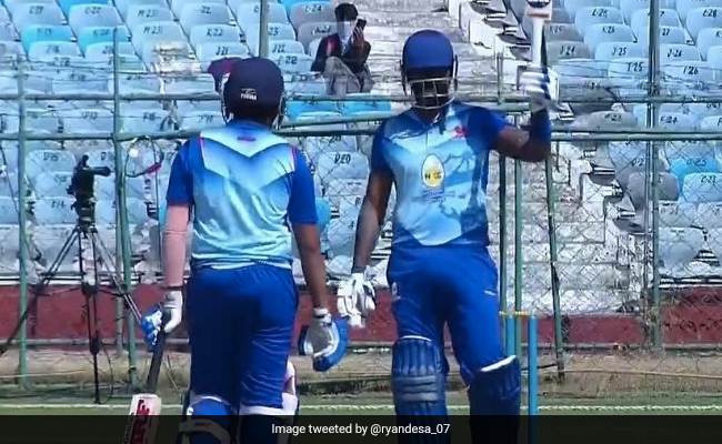 Vijay Hazare Trophy: सूर्य कुमार यादव ने बल्ले से मचाई तबाही, ठोका विस्‍फोटक शतक, केवल इतनी गेंद पर जड़ा सेंचुरी