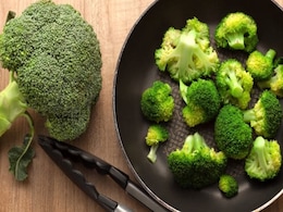 Broccoli Benefits: ब्रोकली के 7 अविश्वसनीय स्वास्थ्य लाभ, डिटॉक्सिंग, आंखों की रोशनी, हड्डियों, त्वचा और इम्यूनिटी के लिए कमाल Broccoli Benefits: ब्रोकली के 7 अविश्वसनीय स्वास्थ्य लाभ, डिटॉक्सिंग, आंखों की रोशनी, हड्डियों, त्वचा और इम्यूनिटी के लिए कमाल