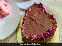 Valentine's Day 2022: 7 Valentine's Day Treats That You Must Try Valentine's Day 2022: 7 Valentine's Day Treats That You Must Try