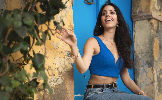 Give Your Daily Wear A Chic Twist With These Tops