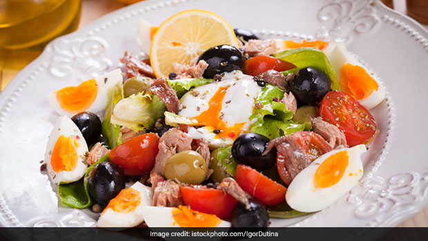 High Protein Diet: This Chicken And Cheese Salad Is The Easiest Way To Beat Those Chicken Cravings