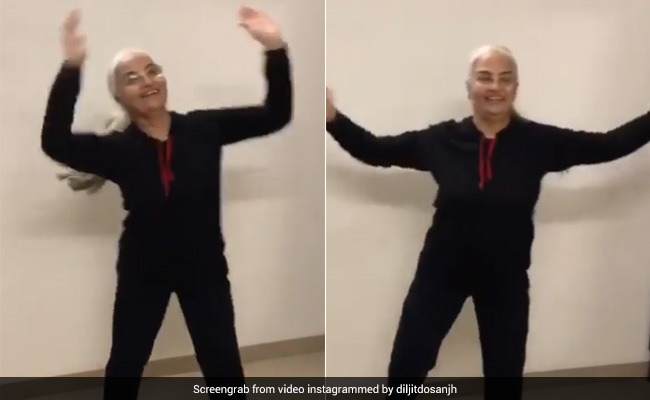 Dancing Dadi ने अपने डांस से मचाया इंटरनेट पर तहलका, देखकर बॉलीवुड स्टार्स भी हुए मुरीद - देखें Videos