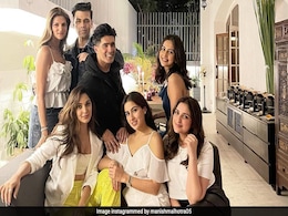 Sara Ali Khan, Kiara Advani, Parineeti Chopra, Rakul Preet Singh And Karan Johar At Manish Malhotra's House Party Sara Ali Khan, Kiara Advani, Parineeti Chopra, Rakul Preet Singh And Karan Johar At Manish Malhotra's House Party