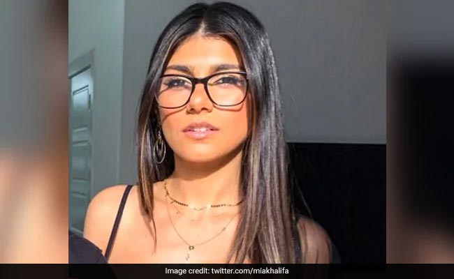 Mia Khalifa Shredded For Saying "Being In Army Worse Than OnlyFans"